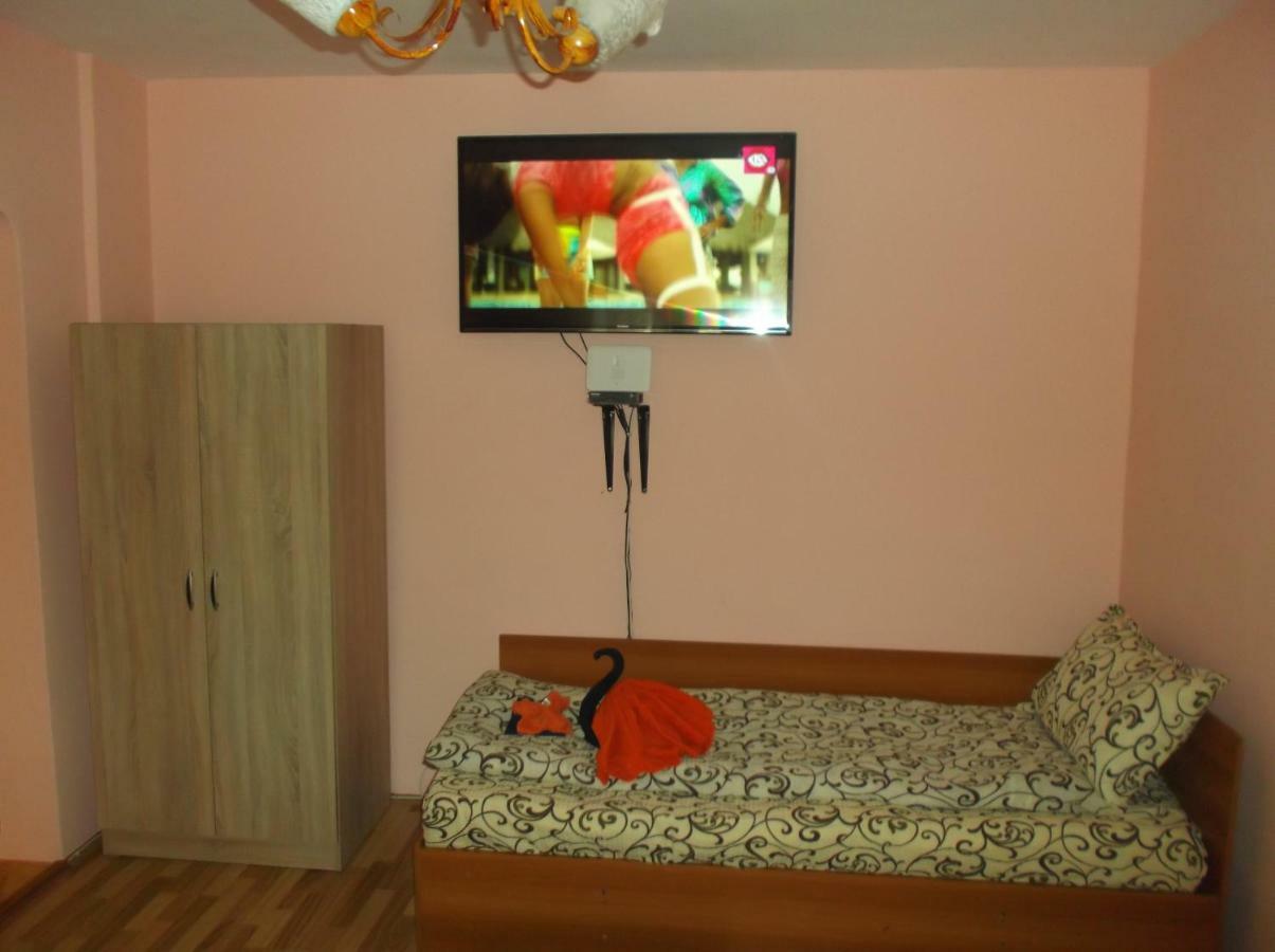 Apartament 2 Camere Semidecomandat "La Gicu" Sulina Eksteriør bilde